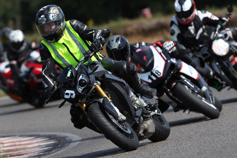 Archiv-2018/44 06.08.2018 Dunlop Moto Ride and Test Day  ADR/Strassenfahrer-Sportfahrer grün/118